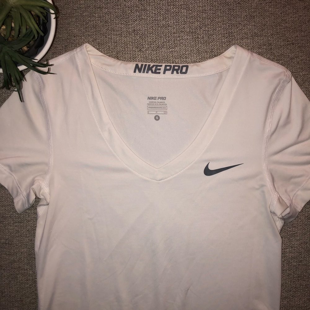 Nike Pro Womens T